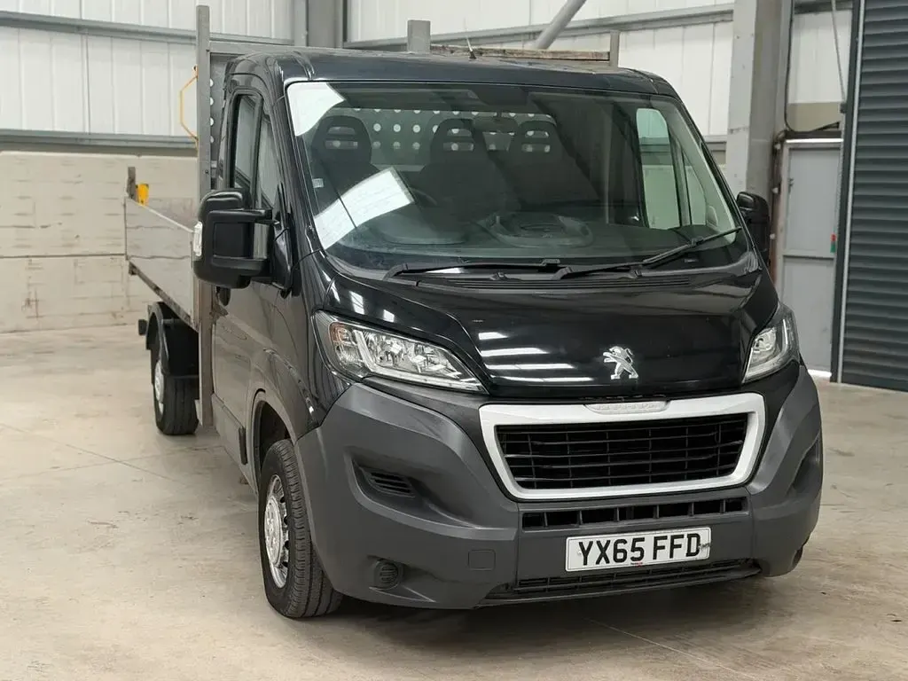 Used Peugeot Boxer 130 HP (95 kW) 2015 Black Van