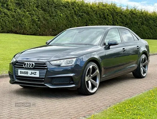 Used Audi A4 Sport 150 HP (110 kW) 2019 Grey Sedan