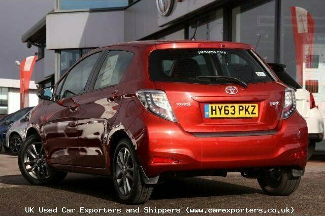 Begagnad Toyota Yaris 2014 Halvkombi