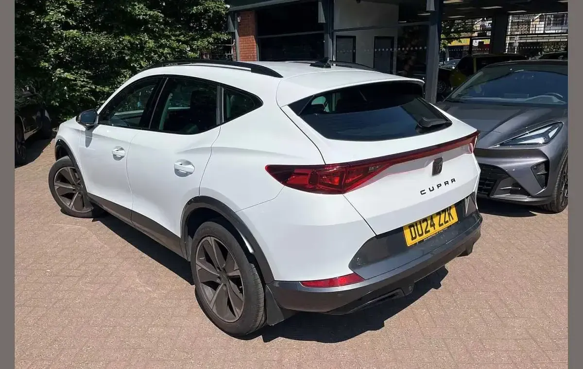 Used Cupra Formentor 150 HP (110 kW) 2024 White SUV