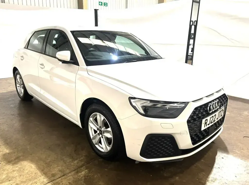 Begagnad Audi A1 Design 2022 Vit SUV