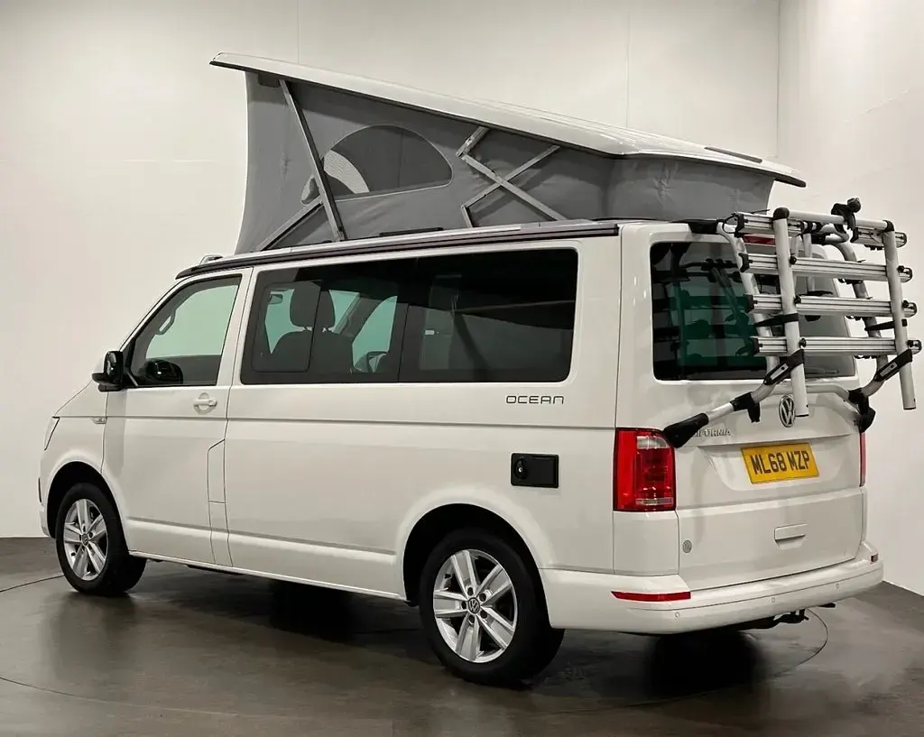 Usado VW California California 150 HP (110 kW) 2018 Branco Van