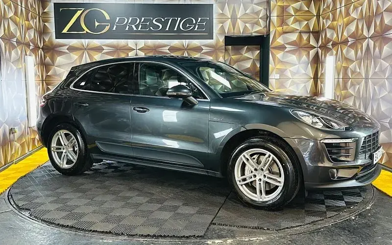 Used Porsche Macan 258 HP (189 kW) 2017 SUV