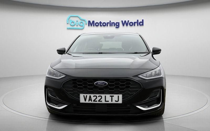 Used Ford Focus ST-Line 125 HP (91 kW) 2022 Black Hatchback