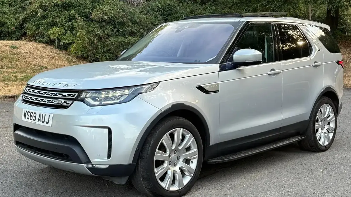 Used Land Rover Discovery 5 HSE Luxury 2019 Silver SUV