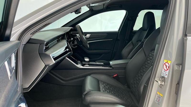 Used Audi RS6 Design 600 HP (441 kW) 2024 Grey Estate