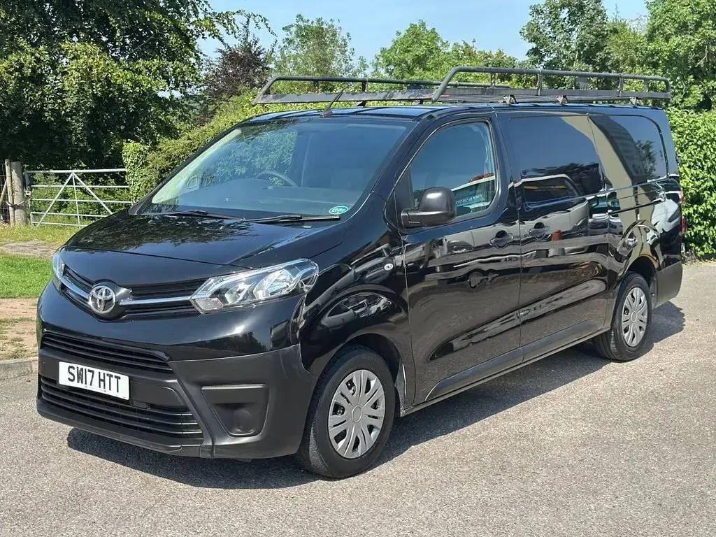 Used Toyota Proace 2017 Black MPV