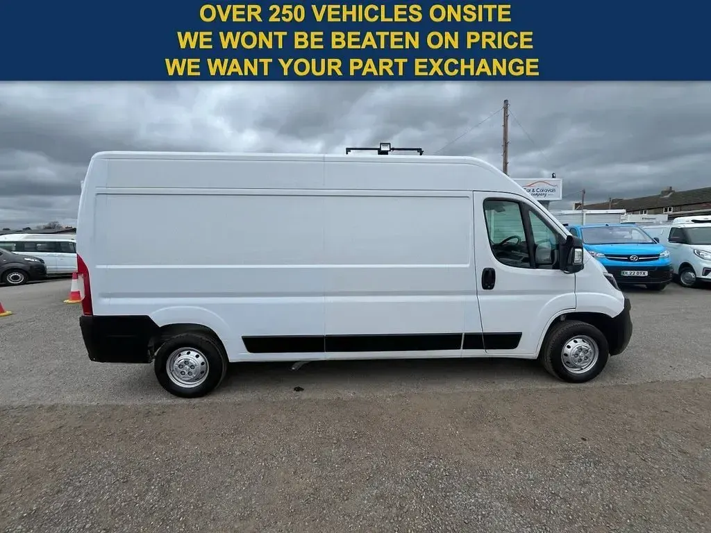 Used Peugeot Boxer S 2023 White Van