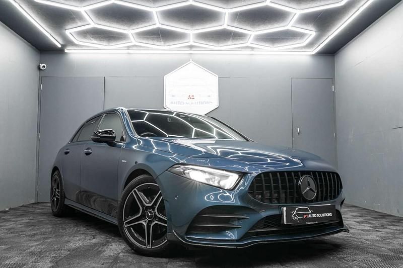 Used Mercedes A180 AMG Line Premium 136 HP (100 kW) 2022 Blue Hatchback