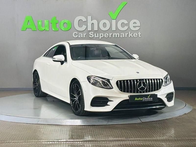 Used Mercedes E220 AMG line 194 HP (142 kW) 2018 White Coupe