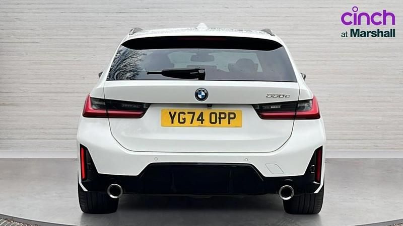 Used BMW 330e M Sport 292 HP (214 kW) 2024 White Estate