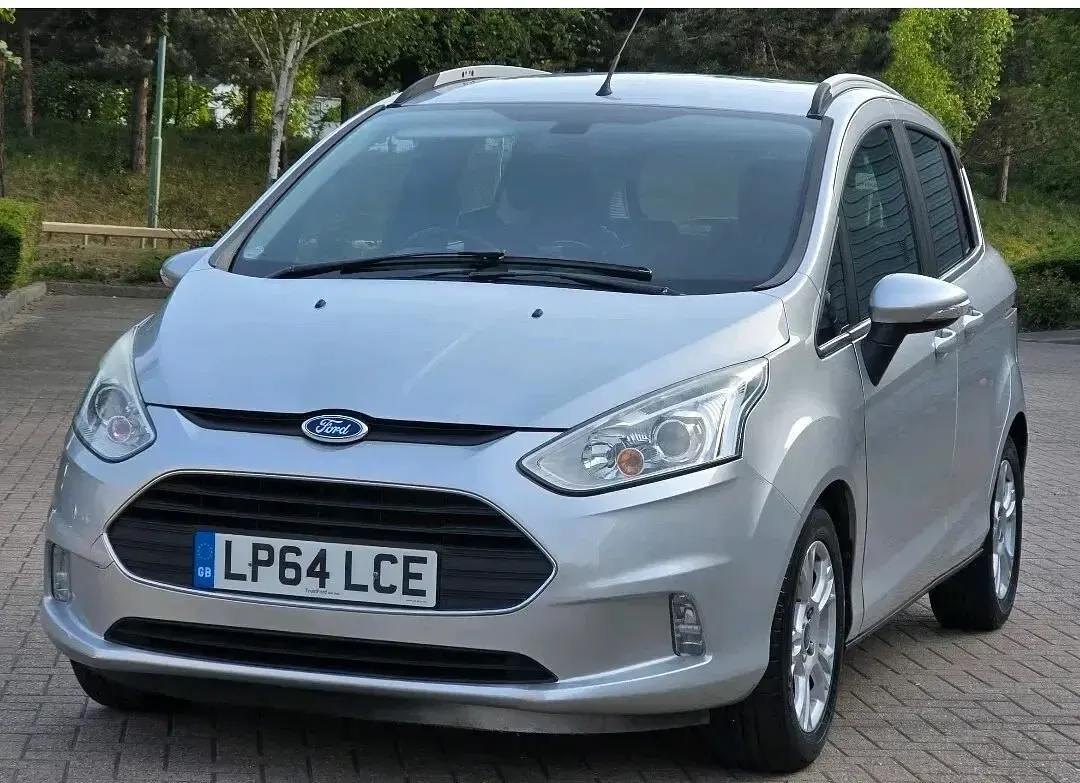 Used Ford B-MAX Zetec 2015 Silver MPV