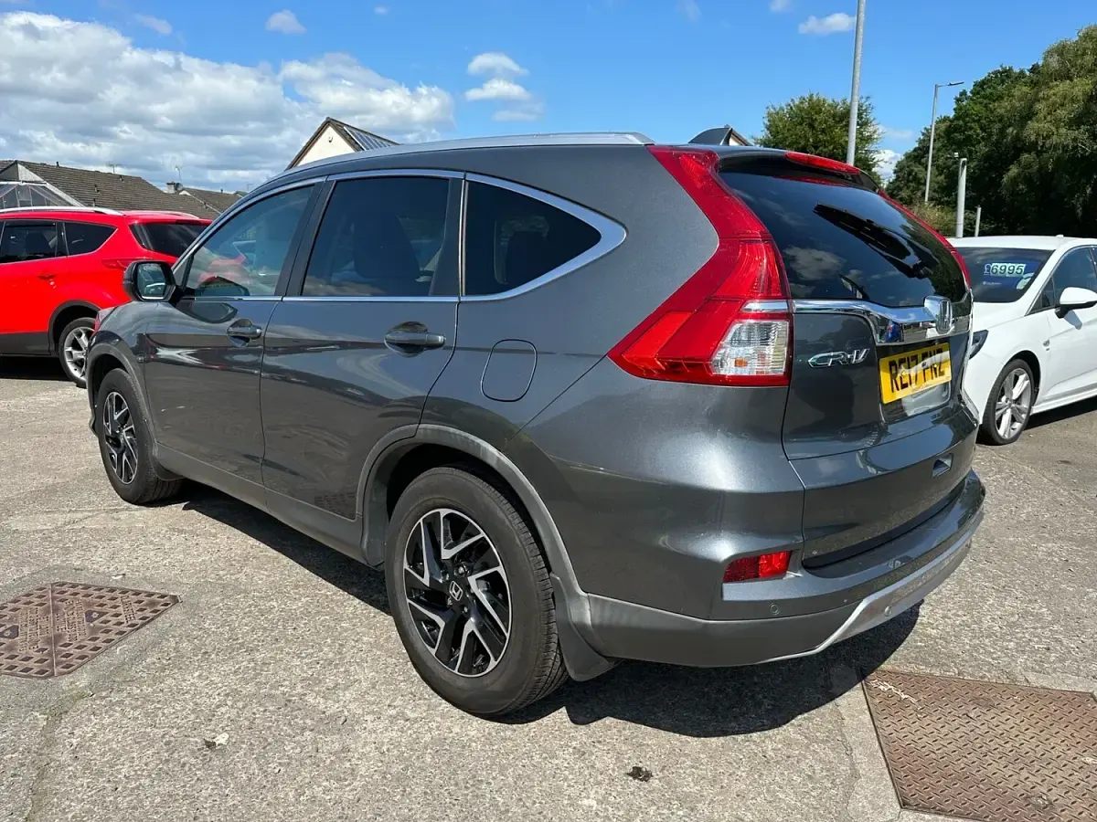 Used Honda CR-V SE Plus 118 HP (86 kW) 2017 Grey SUV