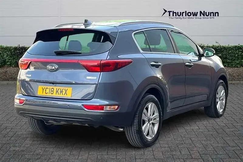 Usado Kia Sportage 130 HP (95 kW) 2018 Azul SUV
