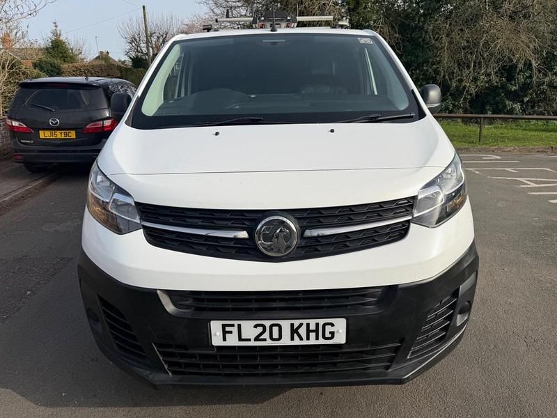 Used Vauxhall Vivaro Edition 120 HP (88 kW) 2020 White MPV