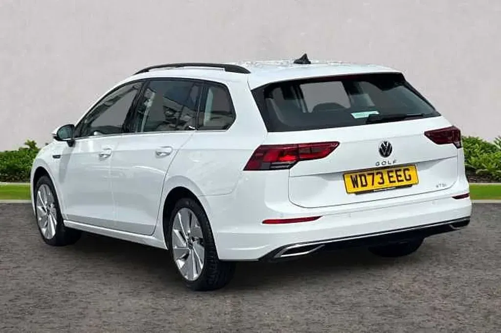 Used VW Golf VIII 150 HP (110 kW) 2023 Estate