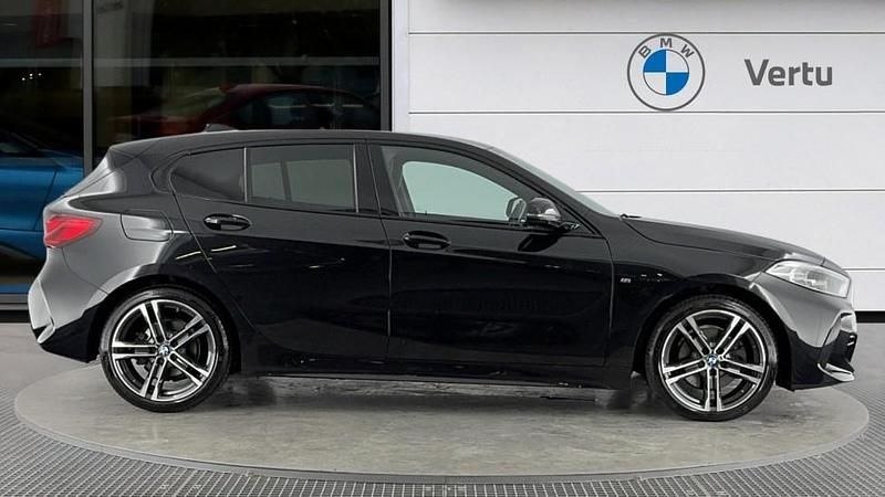 Used BMW 118 M Sport 140 HP (102 kW) 2023 Black Hatchback