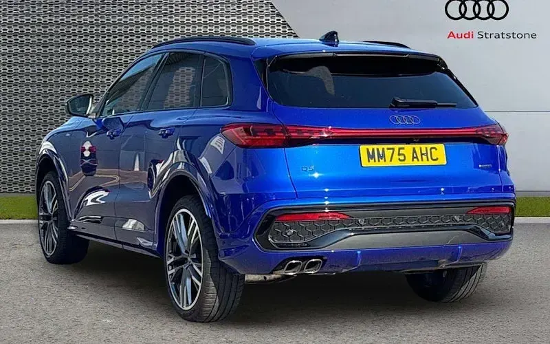 Used Audi Q5 204 HP (150 kW) 2025 Blue SUV