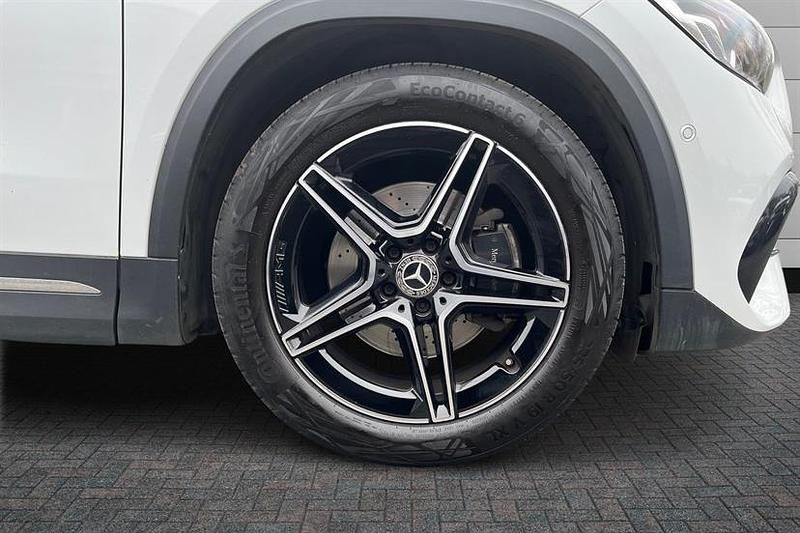 Used Mercedes GLA200 AMG Line Premium 163 HP (119 kW) 2023 White SUV