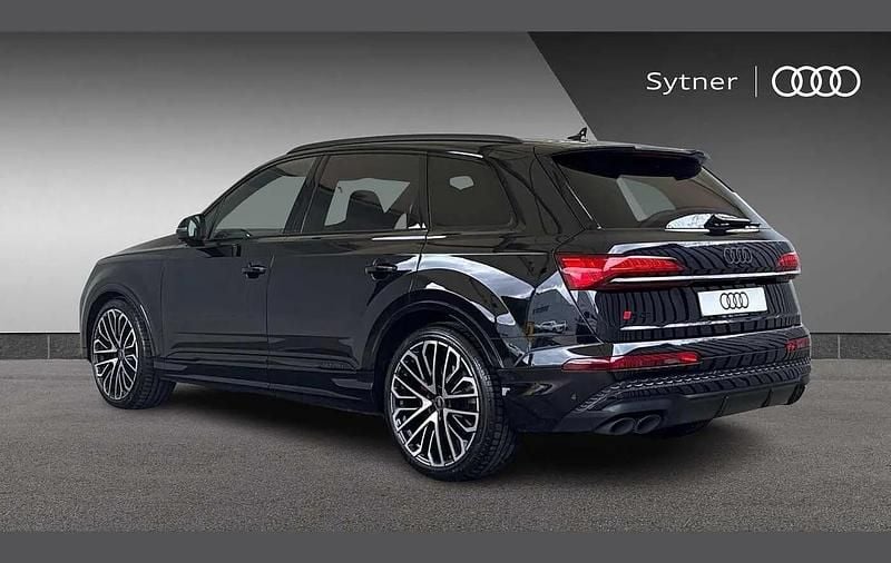 Usado Audi SQ7 Comfort 507 CV (372 kW) 2025 Negro SUV