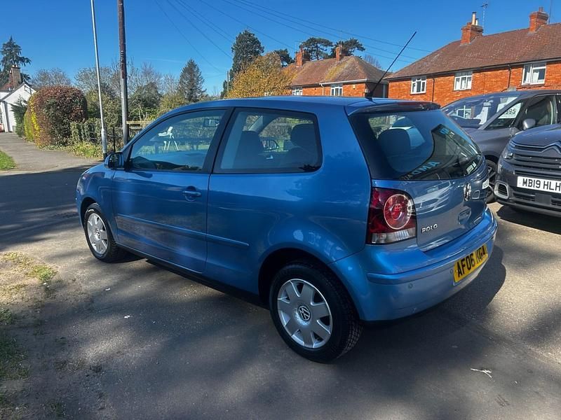 Used VW Polo S 75 HP (55 kW) 2006 Blue Hatchback