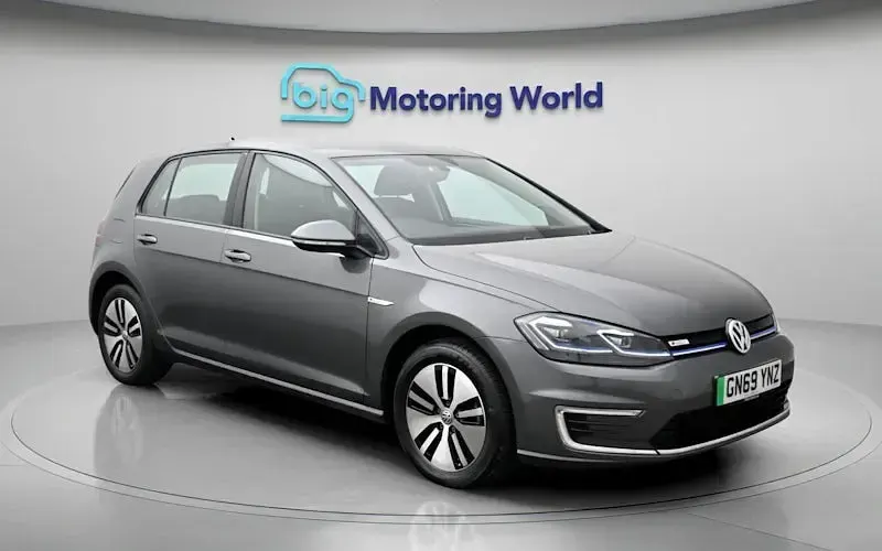 Used VW e-Golf 100 kW (136 HP) 2019 Grey Hatchback