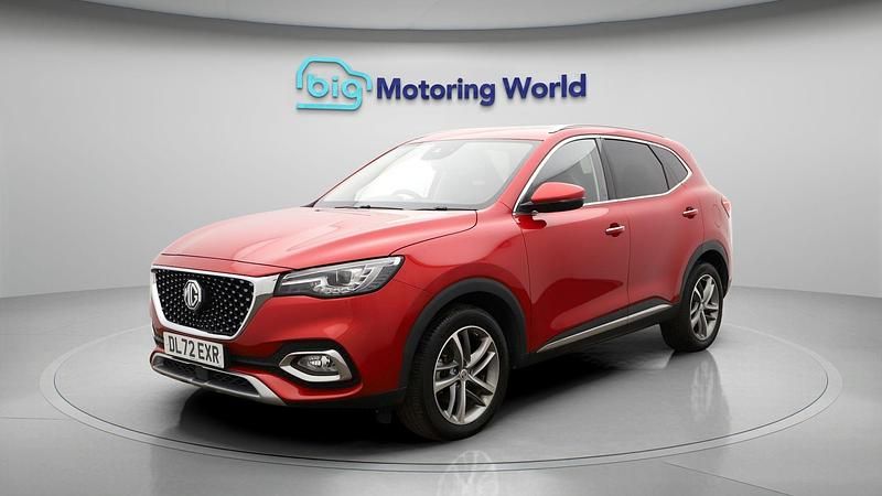 Used MG HS Exclusive 162 HP (119 kW) 2023 Red SUV