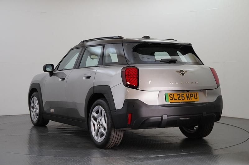 Usado Mini Aceman Classic 133 kW (181 HP) 2025 Prateado SUV