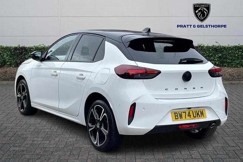 Used Vauxhall Corsa Ultimate 100 HP (73 kW) 2025 White Hatchback