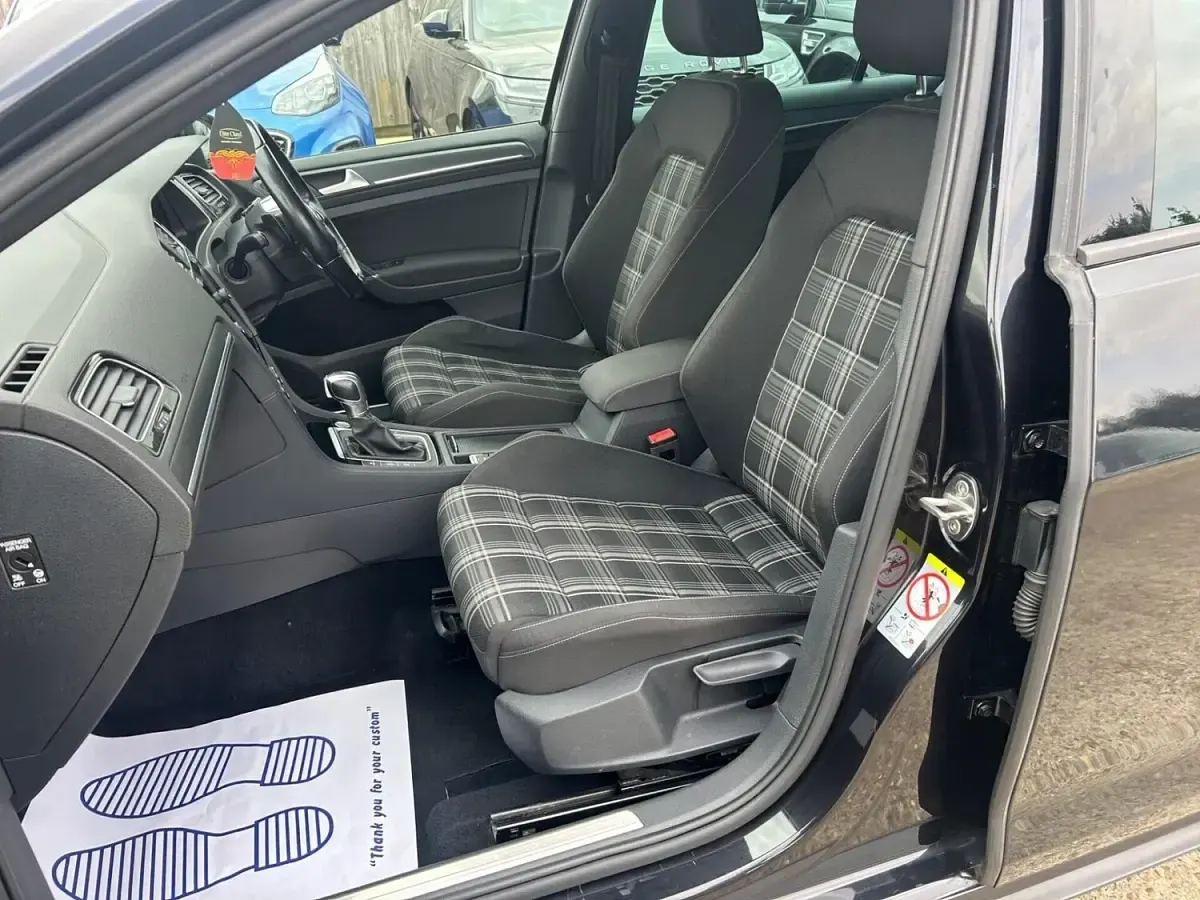 Used VW Golf VII GTD 184 HP (135 kW) 2019 Black Hatchback