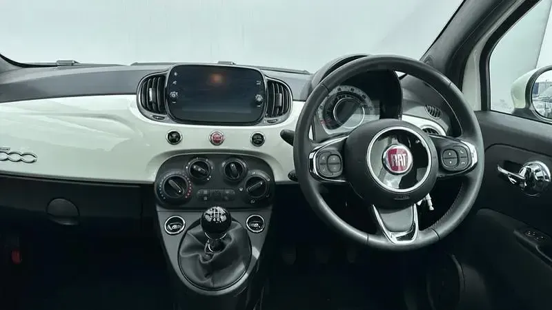 Used Fiat 500 S 70 HP (51 kW) 2023 White Hatchback