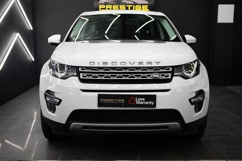 Used Land Rover Discovery Sport HSE 150 HP (110 kW) 2015 White SUV