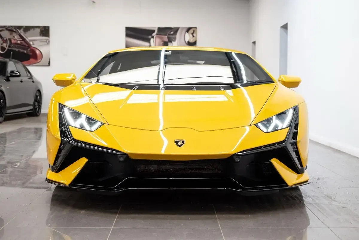 Used Lamborghini Huracán 2024 Yellow Coupe