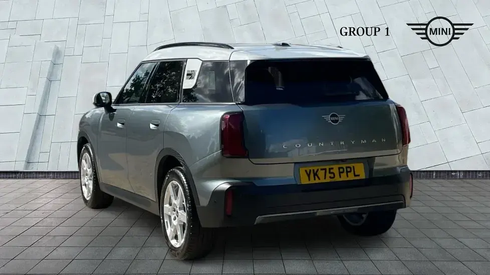 Used Mini Countryman 168 HP (123 kW) 2026 Green SUV