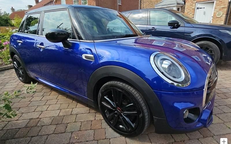 Used 2021 Mini Cooper Hatch Hatchback | £16,250 (Fair price) - Image 1/1