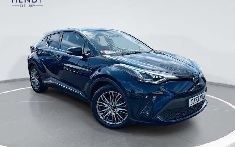 Used 2022 Toyota C-HR SUV | £22,499 (Fair price) - Image 1/4