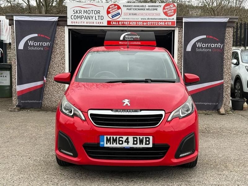 Used Peugeot 108 Active 68 HP (50 kW) 2015 Red Hatchback