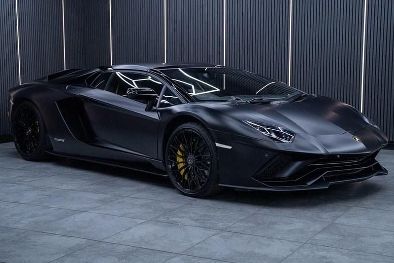 Used Lamborghini Aventador 740 HP (544 kW) 2018 Grey Coupe