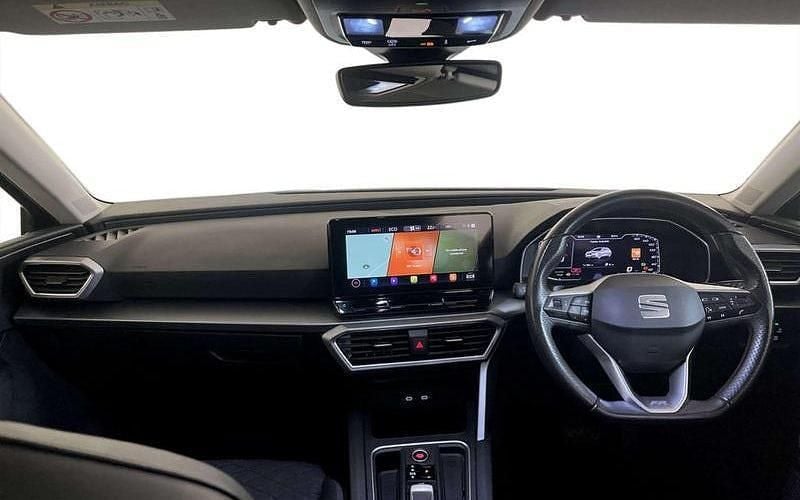 Used Seat Leon FR 204 HP (150 kW) 2023 Estate