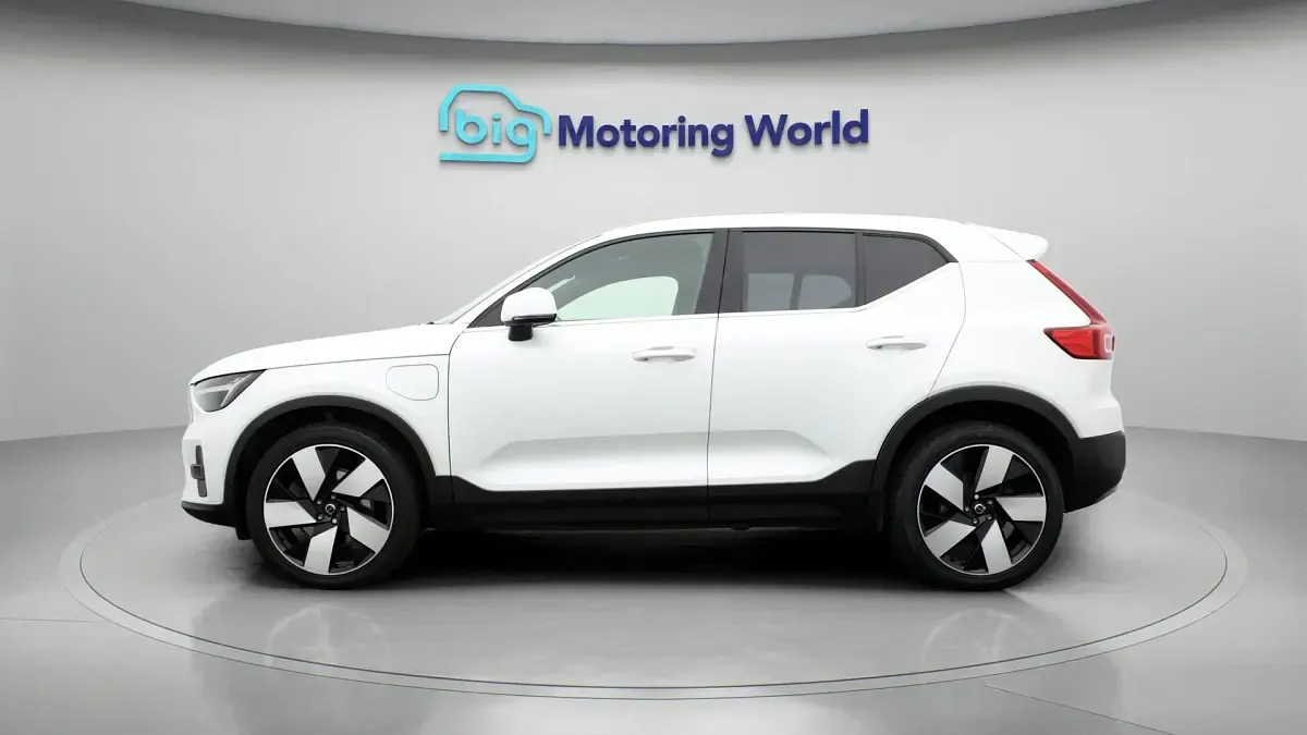 Used Volvo XC40 Ultimate 262 HP (192 kW) 2022 White SUV
