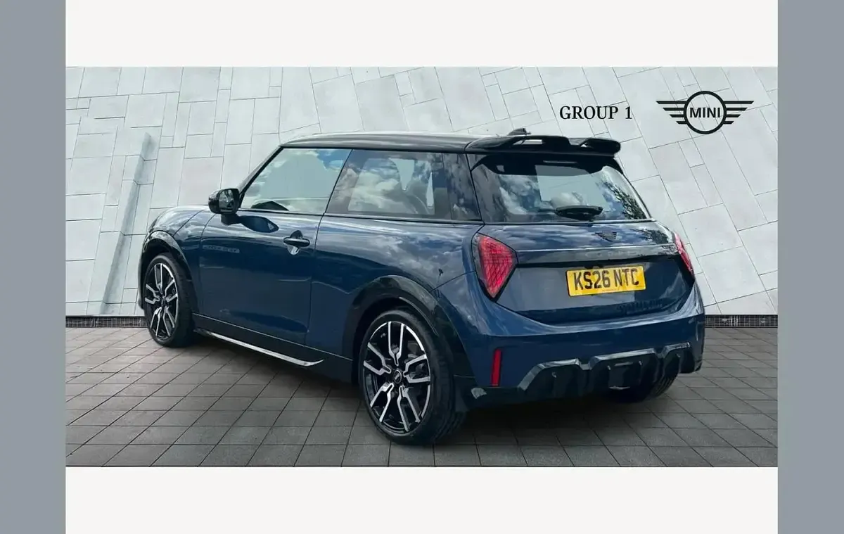 New Mini Cooper Sport 113 kW (154 HP) 2026 Blue Hatchback