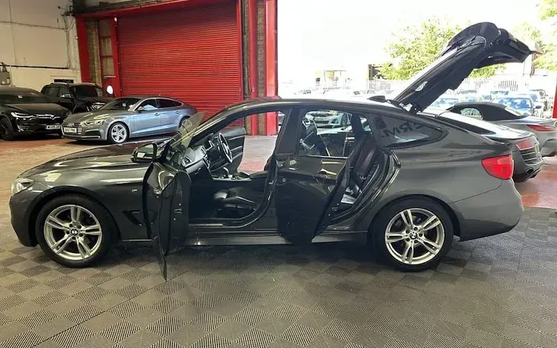 Used BMW 320 M Sport 190 HP (139 kW) 2017 Grey Hatchback