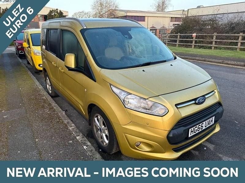 Used Ford Tourneo Connect 2017 Gold MPV