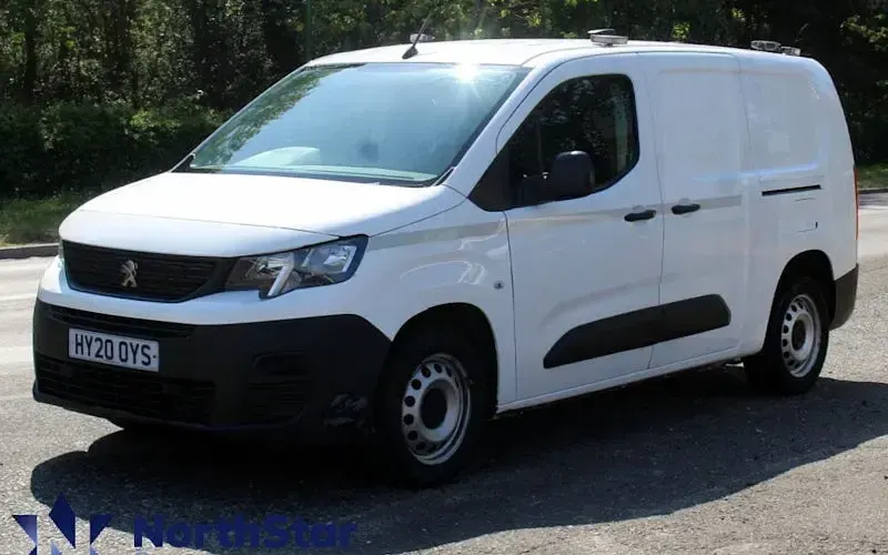 Second-hand Peugeot Partner S 131 CP (96 kW) 2020 Monovolum