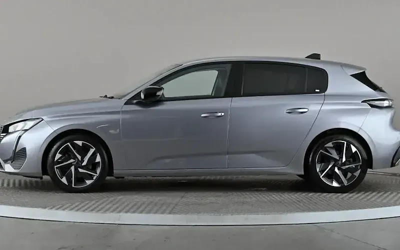 Used Peugeot 308 Allure Premium 131 HP (96 kW) 2023 Grey Hatchback