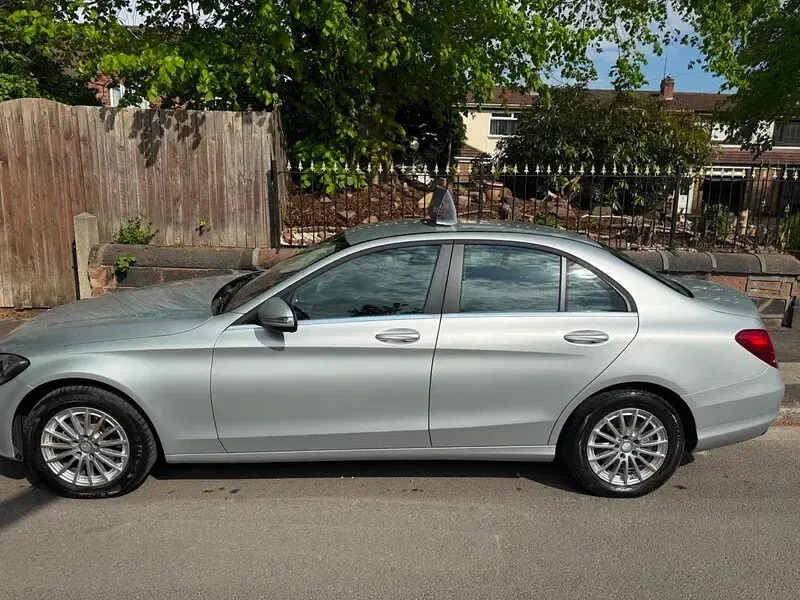 Used Mercedes C220 SE 170 HP (125 kW) 2015 Silver Sedan