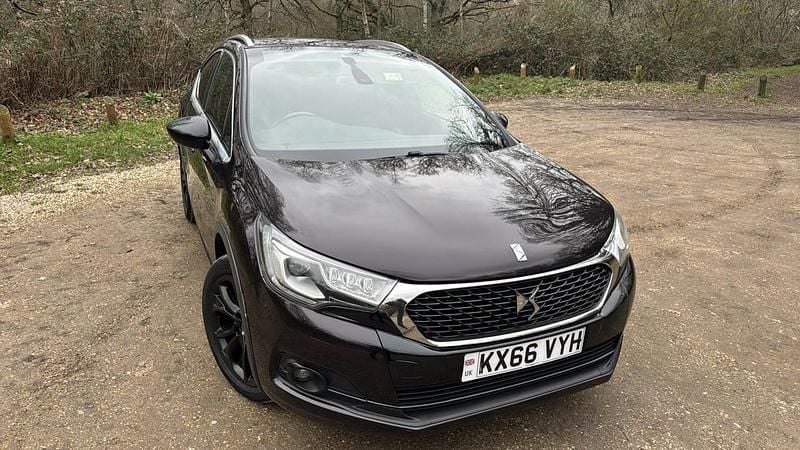 Used DS Automobiles DS4 130 HP (95 kW) 2016 Mauve/purple Hatchback