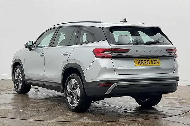 Used Skoda Kodiaq SE 147 HP (108 kW) 2025 Brilliant silver metallic SUV