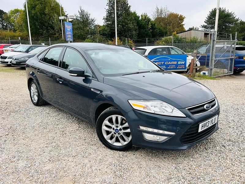 Grey Used 2013 Ford Mondeo Zetec Hatchback | £2,495 (A bit pricey) - Image 1/4