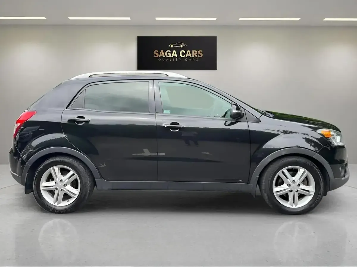 Used SsangYong Korando 2015 Black SUV